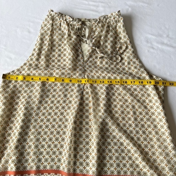 Max Studio tie gathered collar in a cool, lightweight fabric - Picture 5 of 9